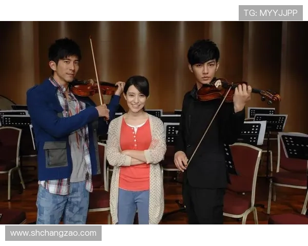 《给爱丽丝的奇迹2》：当爱与魔法交织，谱写失落童话的全新篇章